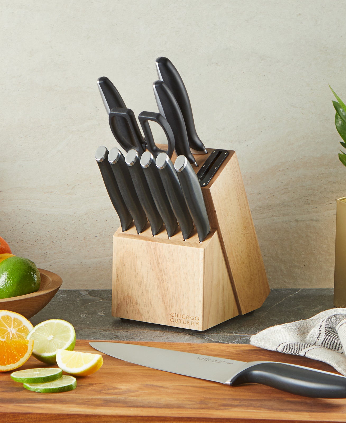Chicago Cutlery? Avondale? 12-piece Block Set - Image 2
